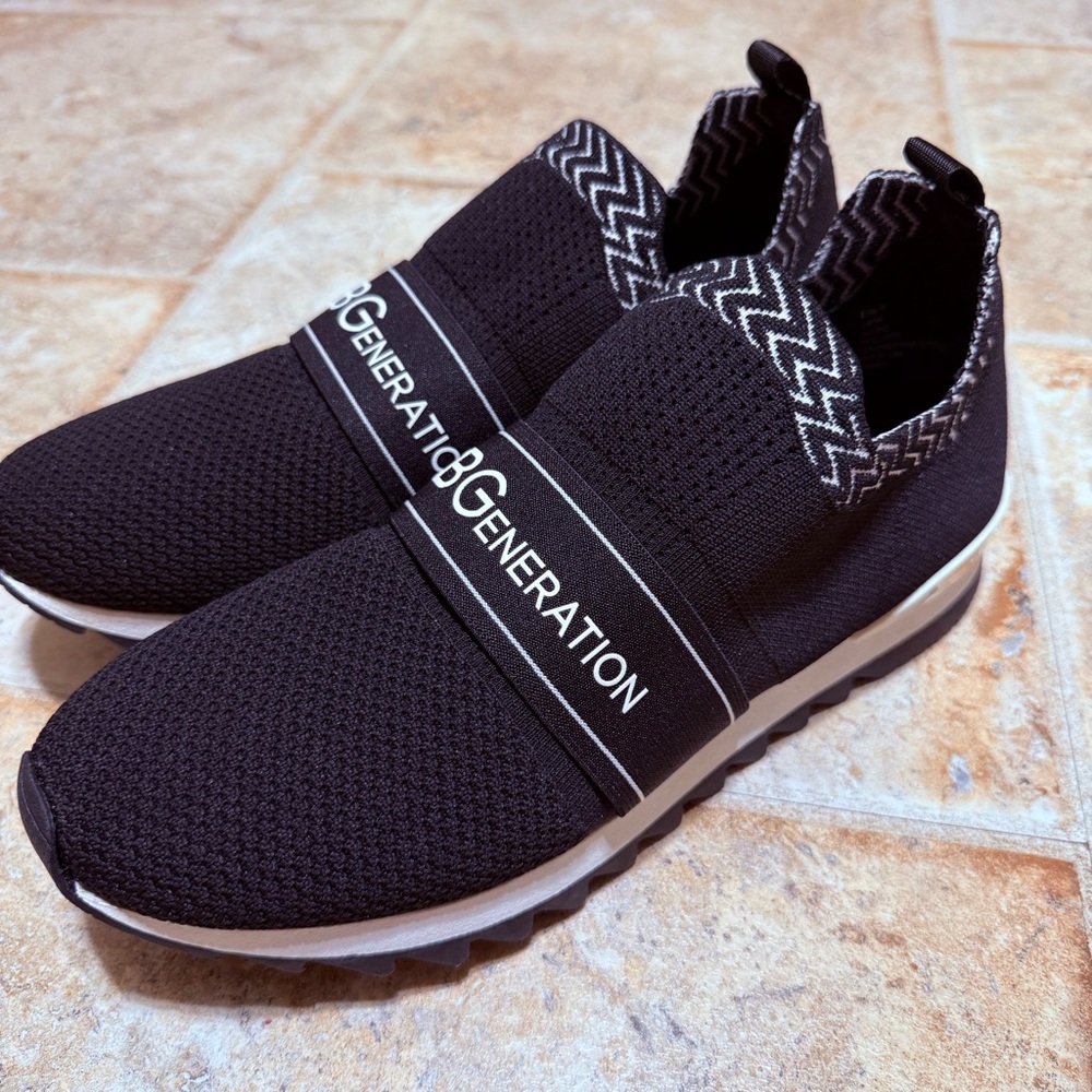 NEW BCBGENERATION Black and White Slip-On Women's Size 8.5M Sneakers ~ Excellent